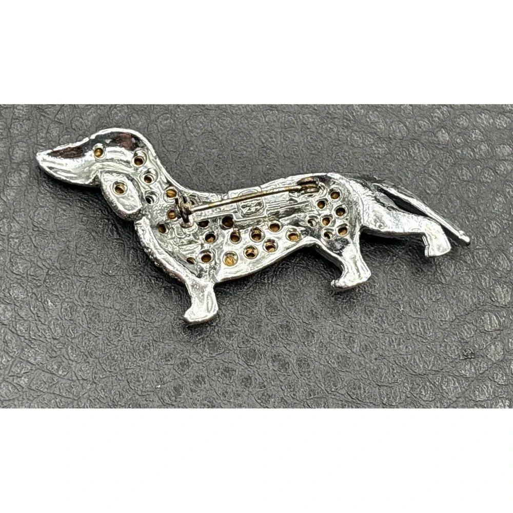 Vintage Dachshund Dog Brooch Pin Crystal Rhinestone Silver Tone Red Eye